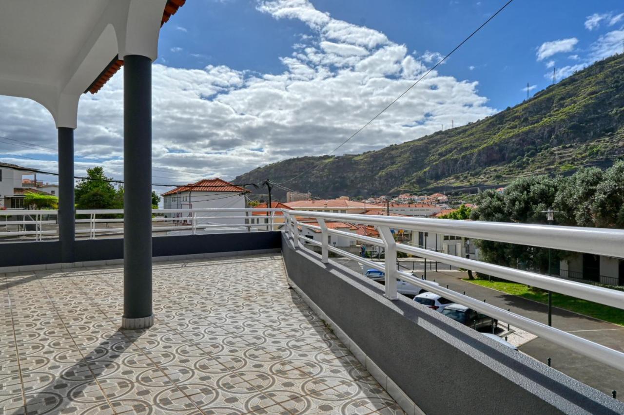 Nidia'S Place, A Home In Madeira Machico  Exterior photo